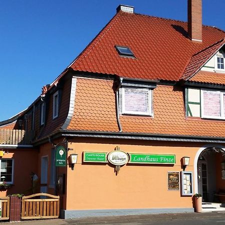 Hotel - Restaurant - Deutsches Haus Neuhutte Екстер'єр фото