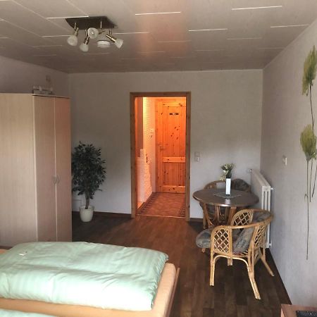 Hotel - Restaurant - Deutsches Haus Neuhutte Екстер'єр фото