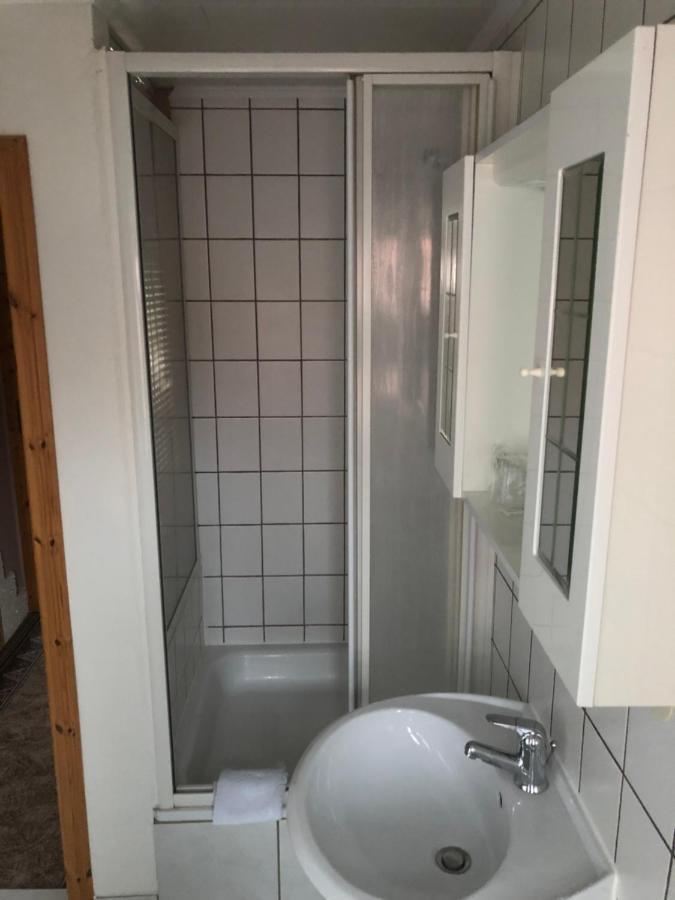 Hotel - Restaurant - Deutsches Haus Neuhutte Екстер'єр фото